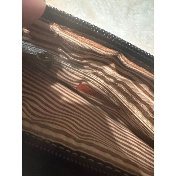 Soft Vegan Leather Crossbody Flap Opening Listing is for 1 item only - Picture 6 of 11